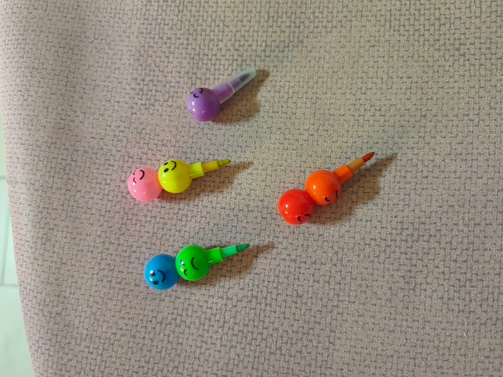 Crayon Émoji Empilable Multicolore (Neuf) | Crayons Empilables Émoji Multicolores – photo 5